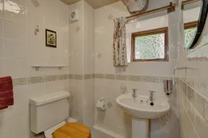 Cleeve Apartment, Near Dunster - Image 2
