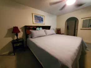 Waterfront Vacation Home Executive Rental - Short term & Multi-month options - Image 4