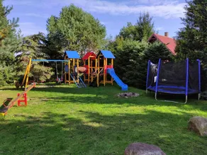 Year-round holiday home with fireplace, 3 bedrooms - Image 2