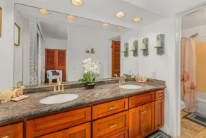 Step to beach New Quiet Kiahuna Plantation Remodeled 2 bedroom condo with A/C - Image 3