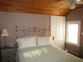 Scenic View Park House - Image 5