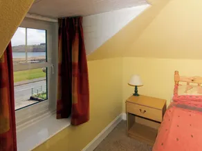 2 Schlafzimmer Unterkunft in Lamlash, Isle of Arran - Image 4