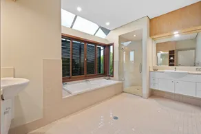 The Palms Yamba - Private luxurious riverfront estate! - Image 2