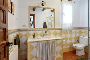 Casa vacanze 'Alojamiento Rural Marien' con vista sulle montagne, piscina, giardino e Wi-Fi - Image 4