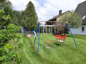 Voll ausgestattete Wohnung mit Grill, Terrasse und Garten - Image 2