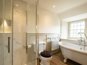 PORTHILLY GREYS, pet friendly, country holiday cottage in Rock - Image 4