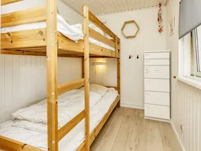 7 Person Holiday Home in Hals - Image 5