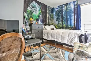 Luxurious Tranquil Home--10 minutes downtown - Image 3