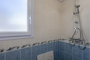 Encantadora casa para 6 personas con jardín privado, cerca de la playa y del centro - Image 5