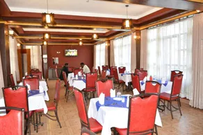 Seravic Hotel - Image 5
