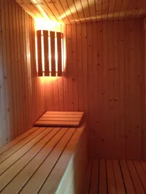 Stort sommerhus direkte ved søen Hjälmaren - Image 2