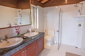 Butterfly Beach Villa in Traditional Thai Style only 20 steps from the beach - Image 2