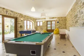 Amplia villa con piscina en el interior del este de Istria - Image 3