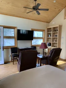 Cozy Guesthouse in the Heart of Prescott! - Image 4