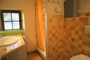BASTIDE in the HEART of the Provencal valley - Image 2