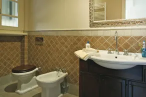 Villa in Camaiore near Sandy Beaches - Image 4
