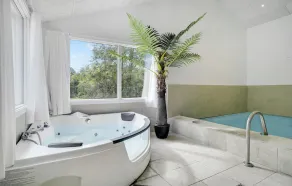 Amazing home in Væggerløse with sauna - Image 5