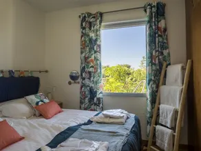 A spectacular away from it all 3 bedroom and 3 bathroom villa. - Image 5