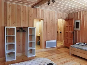 Chalet du grand Cėdre - 5 bedrooms, sleeps 8 - Image 4