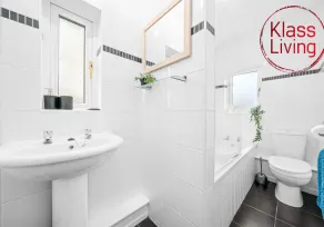 Ground floor apartment perfect for local contractors - Image 2