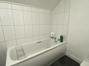 Nottingham Comfy Home newly refurbished - Image 4
