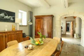 Family-run Mas Provençal in the heart of the Alpilles, 15 min from St Rémy de Provence - Image 5