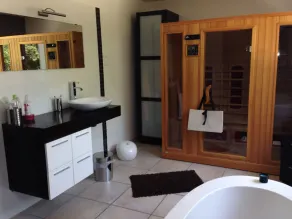 LARGE VILLA LUXURY SWIMMING POOL 360 m2 on 1500 m2 SEA BEACH 3 MINUTES AWAY - Image 2