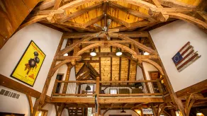 Boyne Mountain True Timber Frame hjem. Ski ind / ud i gated community - Image 2