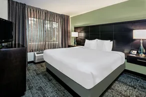 1 Bedroom | Shared Pool & Hot Tub. Free Breakfast - Image 5