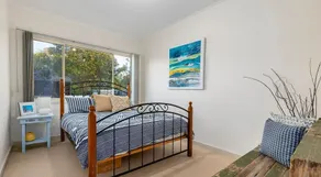 Spacious 3 bedroom family holiday house (sleeps 8) - Image 4