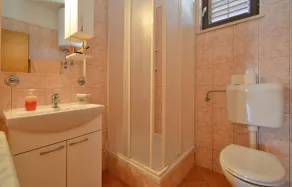 Gorgeous Apartment In Racisce With House Sea View - Image 3
