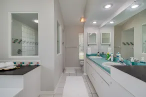HEATED PRIVATE POOL | CLOSE TO RAINBOW RIVER, CRYSTAL RIVER & GOLFING - Image 2
