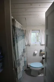 Ruhige Lakefront Cottage - Image 2