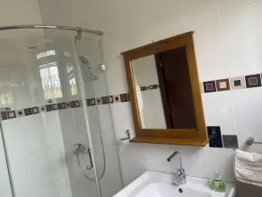 5 Bedroom Luxurious Villa - Image 3