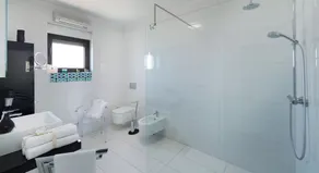 Luxury 5* Penthouse with unparalleled sea view - Image 3