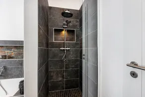 Casa vacanze 'Lencer' con stazione di ricarica, giardino privato e Wi-Fi - Image 4