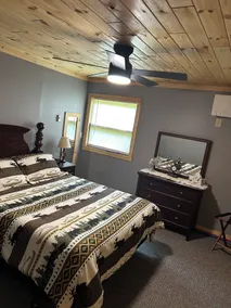 Hemlock Hideaway - cozy cabin retreat close to the best sights of Potter County! - Image 5