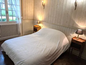 The chestnut house in the peace of nature - Image 4