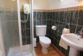 Burkes Holiday Cottages - Image 5