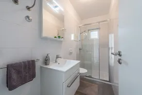 Holiday house with 3 bedrooms by the sea - Image 3