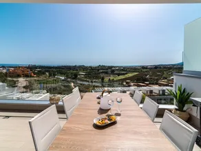 Newly Built 3-BDRM Luxury Apt w/ Stunning Sea Views - Image 5