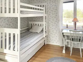7 person holiday home in HÖGSBY-By Traum - Image 5