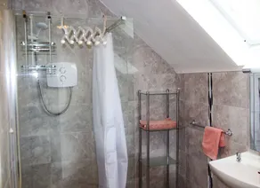 Dunmore Villas Holiday Home No 1 by Trident Holiday Homes - Image 3