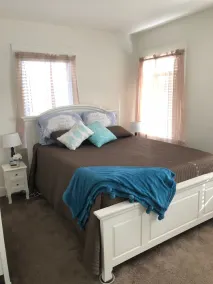 Beautiful Private Home in Long Beach near Convention Center and Queen Mary - Image 3