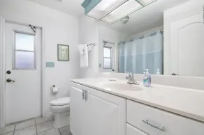 Beachfront 2 Bedroom Condo on Casey Key - Image 3