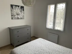 Comfortable villa with private pool - Image 3