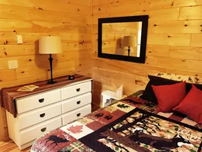 \"Camp Garno\" ist neu gebaute Hütte im Wald! Genießen Sie Trails / Jagen / Entspannen! - Image 5