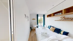 Paris House - Image 5
