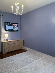 The Painted Lady, a spacious renovated 4BR Victorian - Image 5