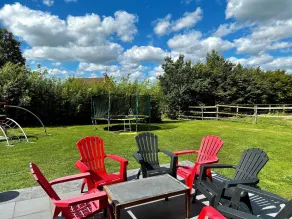 Gîte Les Palmiers – Sleeps 6 – 2 Bathrooms – Heated Indoor Pool - Image 5